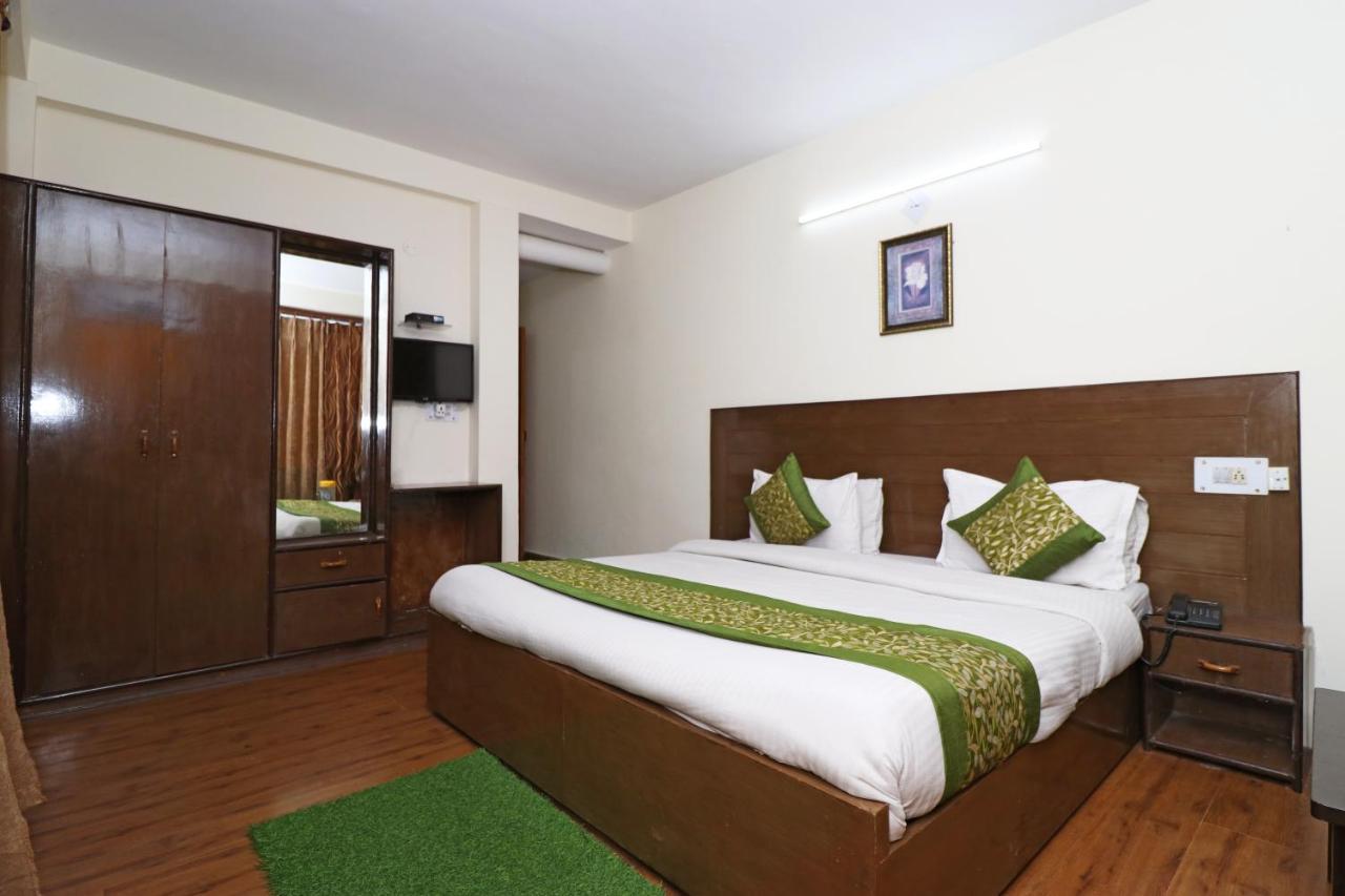 Hotel Vanson - Near Connaught Place